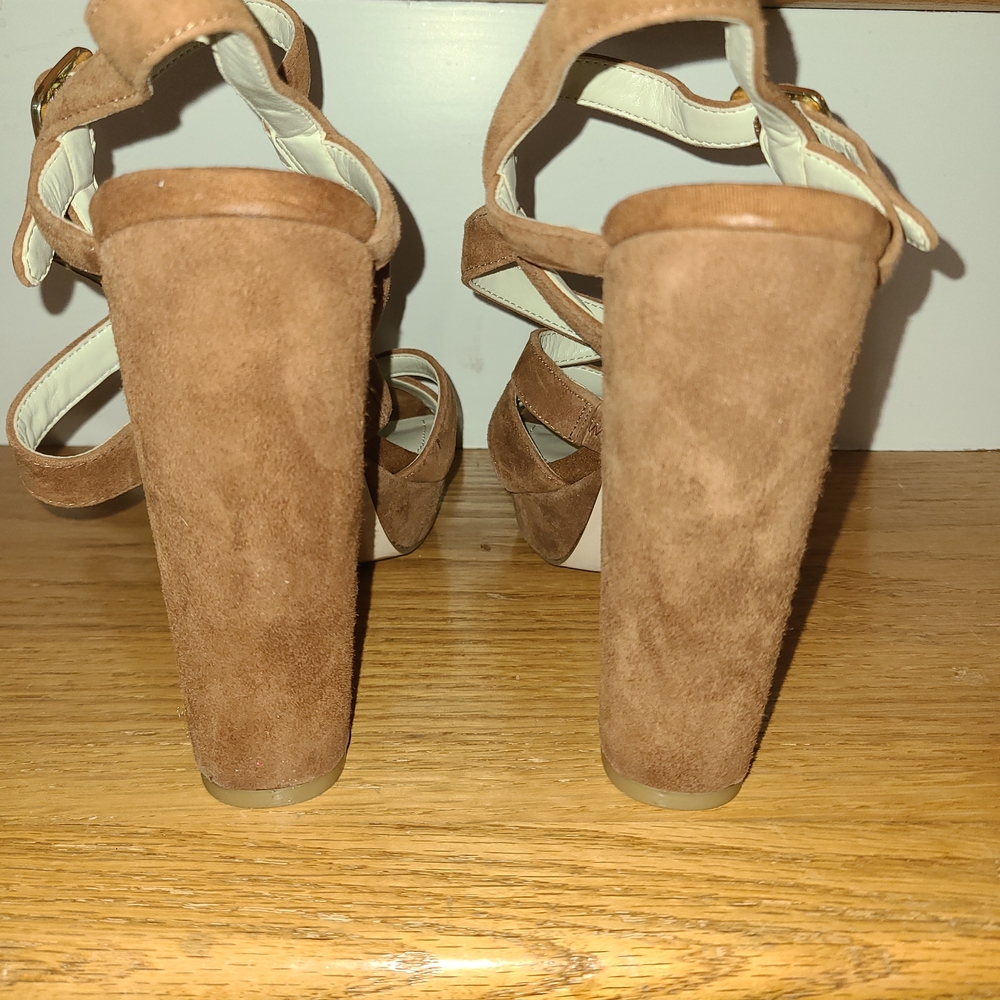 NWOT/NWOB BCBGeneration Morgan Strappy Heel In Carmel Sz 8 - Picture 3 of 10